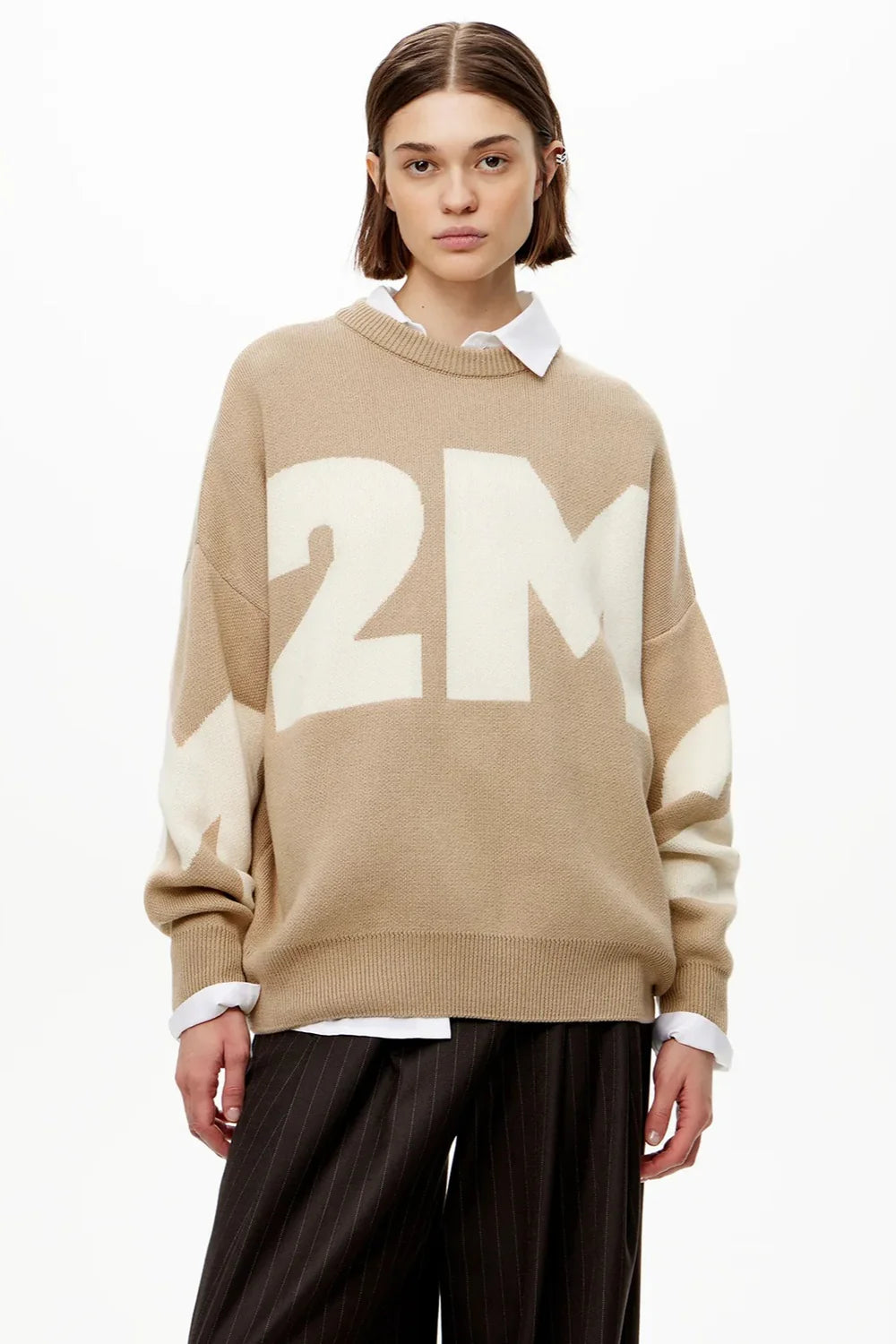 Damski sweter oversize z grafiką