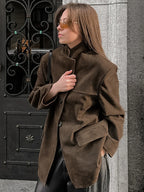 Swobodna brązowa marynarka zamszowa