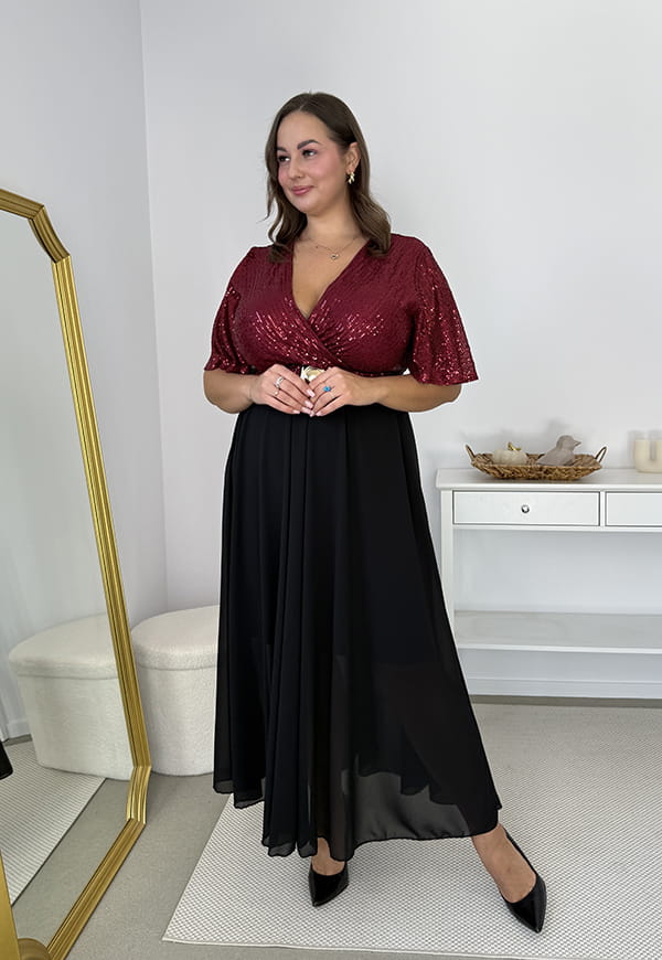 Glimmer — Długa Bordowo sukienka maxi z szyfonowym dołem i cekinowym wykończeniem