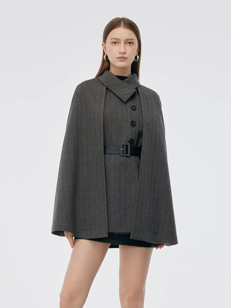 100% wełniany zestaw dwuczęściowy z czesanej wełny – peleryna i kamizelka z paskiem