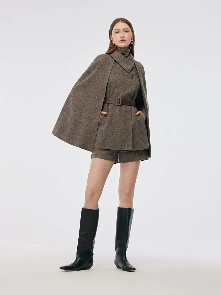 100% wełniany zestaw dwuczęściowy z czesanej wełny – peleryna i kamizelka z paskiem