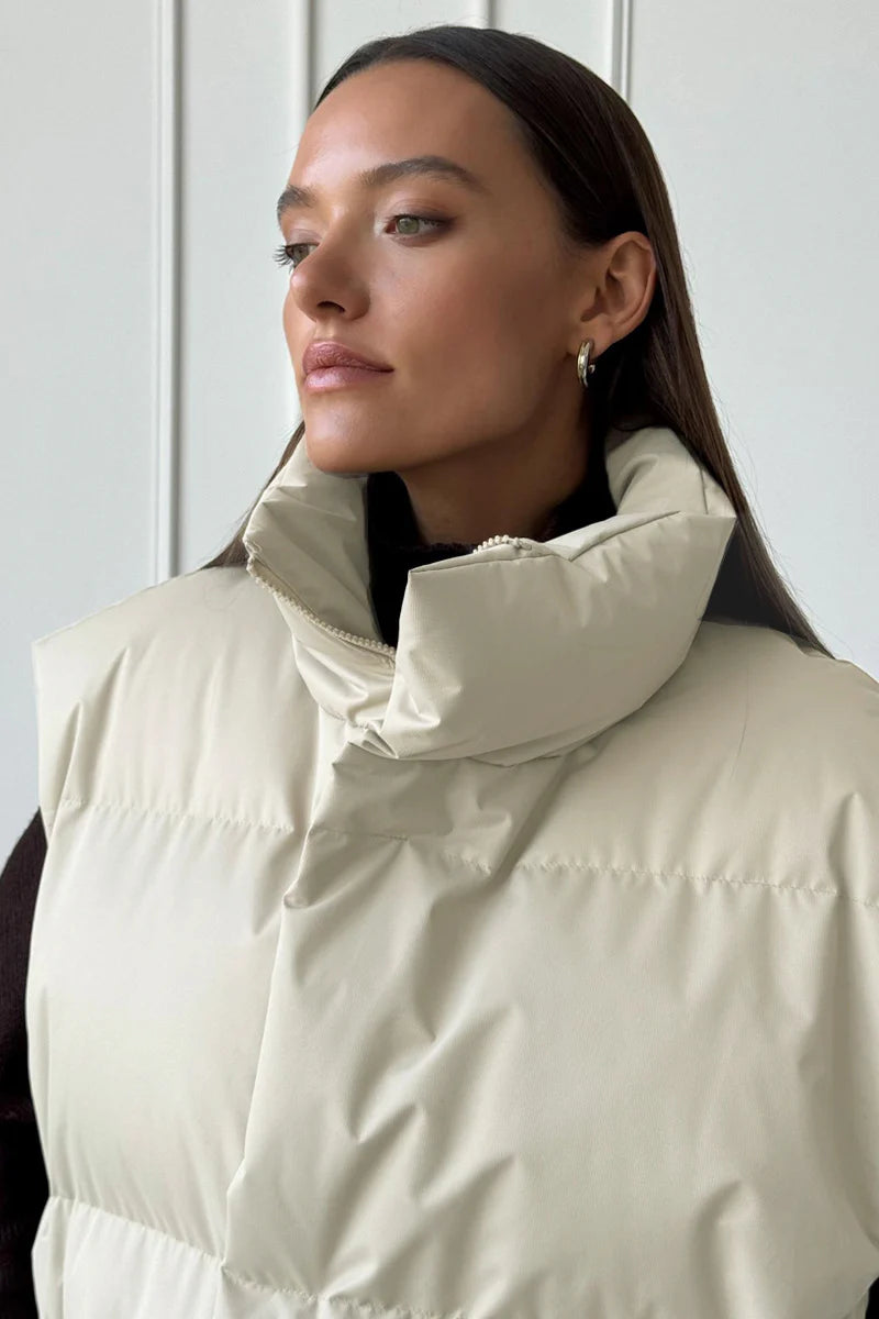 Klasyczna, warstwowa kamizelka puchowa damska